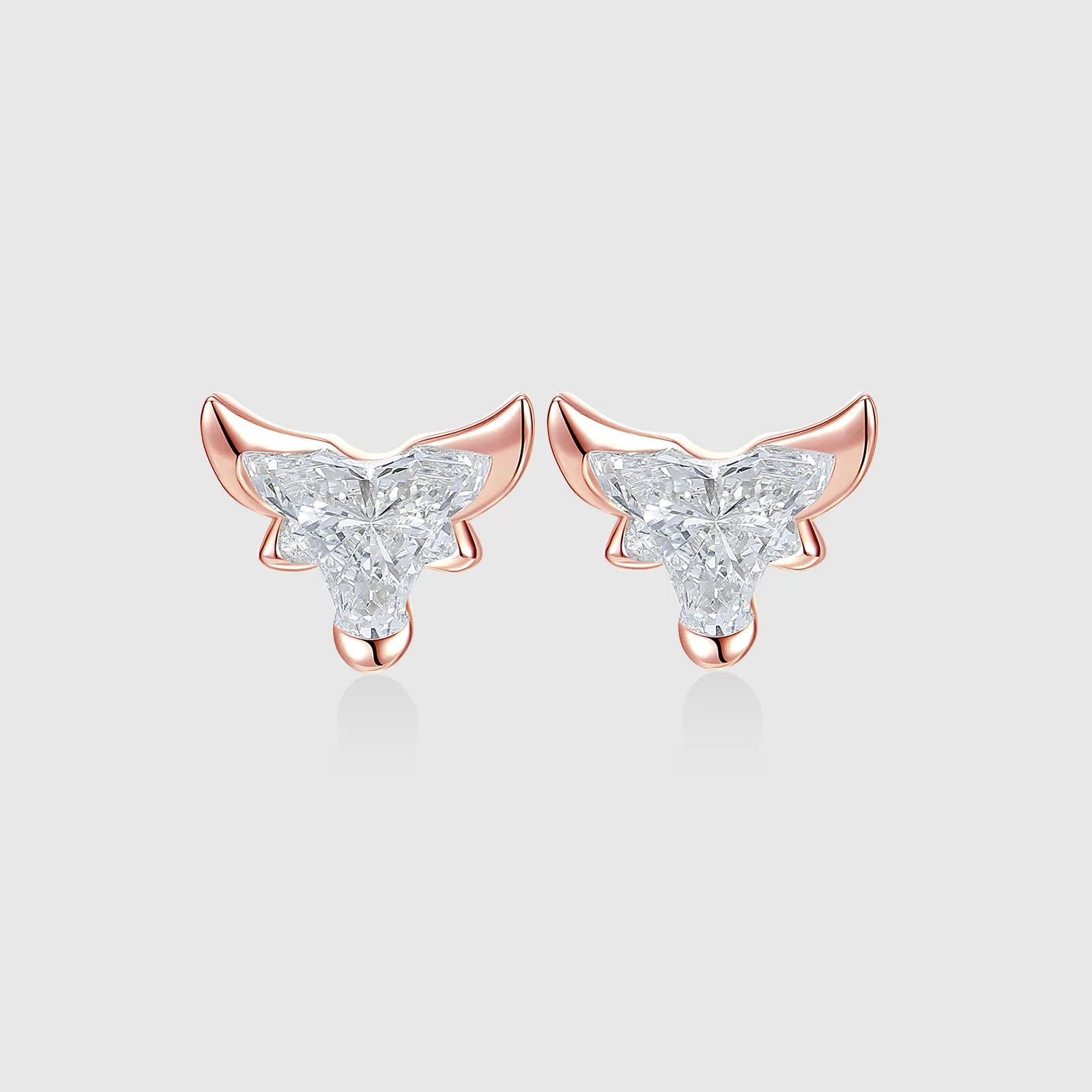 Boucle d'oreille à diamant en forme de taureau