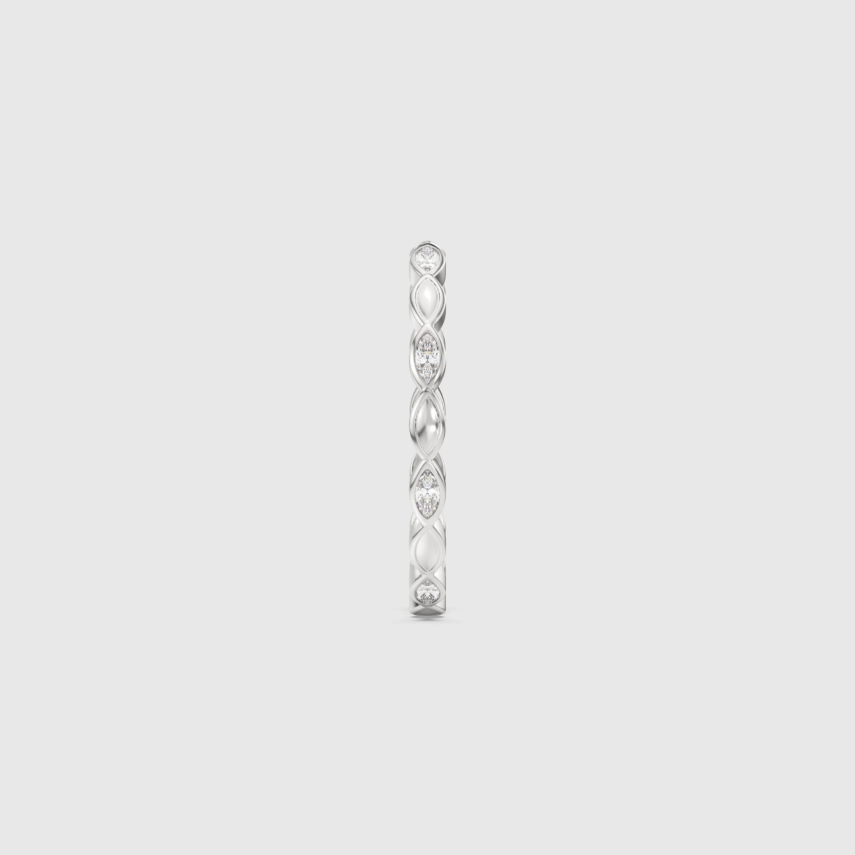 Bague minimaliste avec diamants en forme de poire et de rond