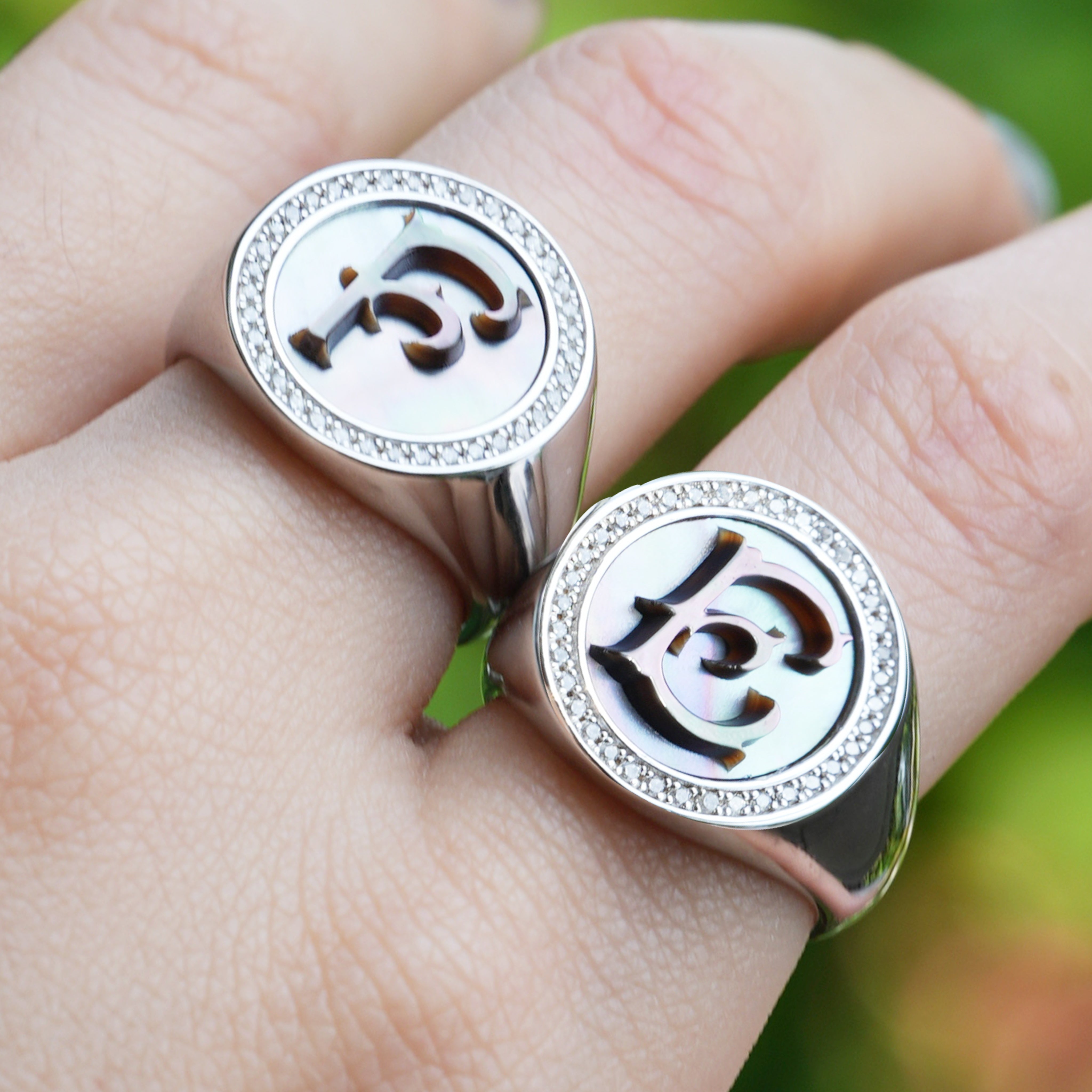 Custom Vintage Signet Alphabet Ring丨Initial E