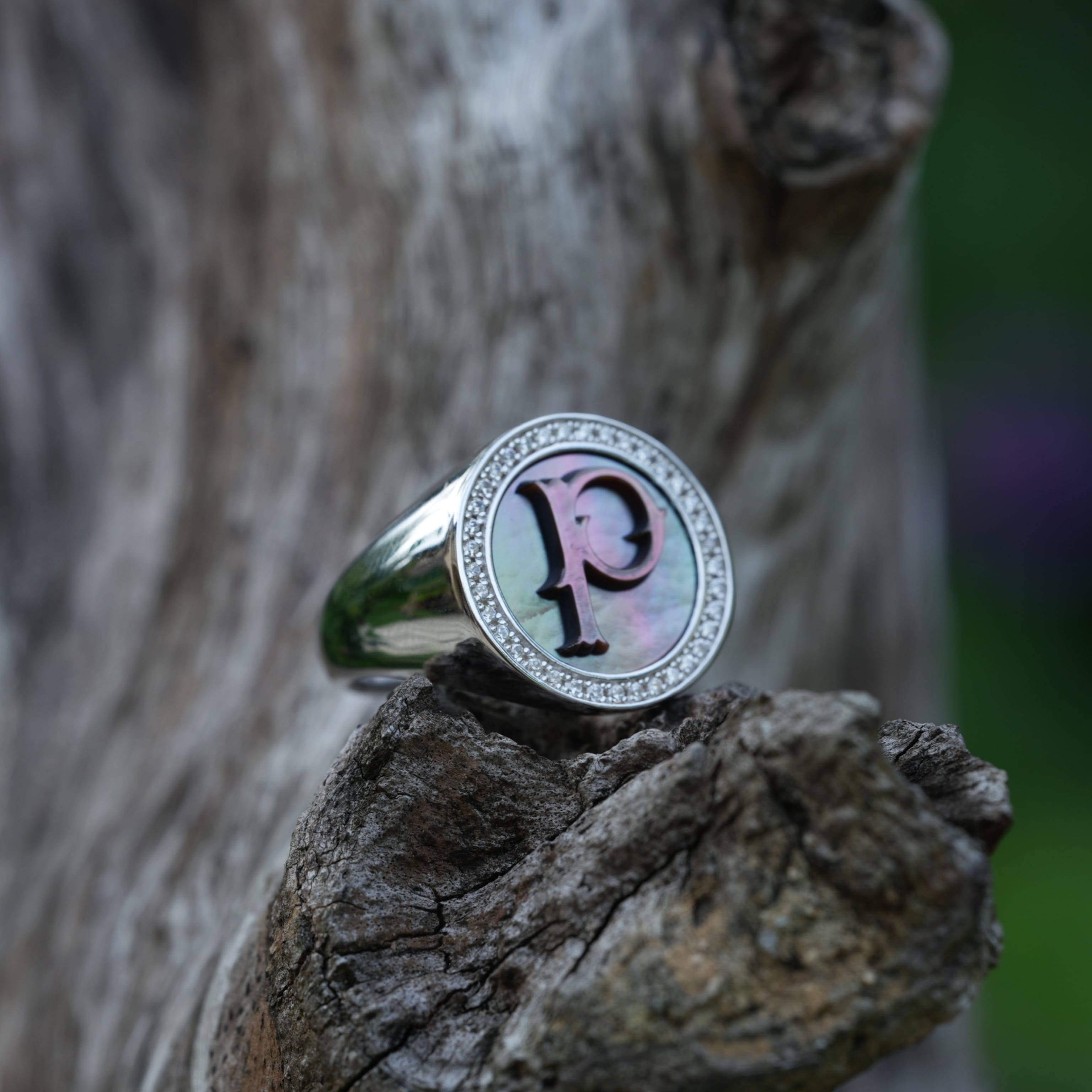 Initial P Letter Series Mother of Pearl and Diamond Signet Ring