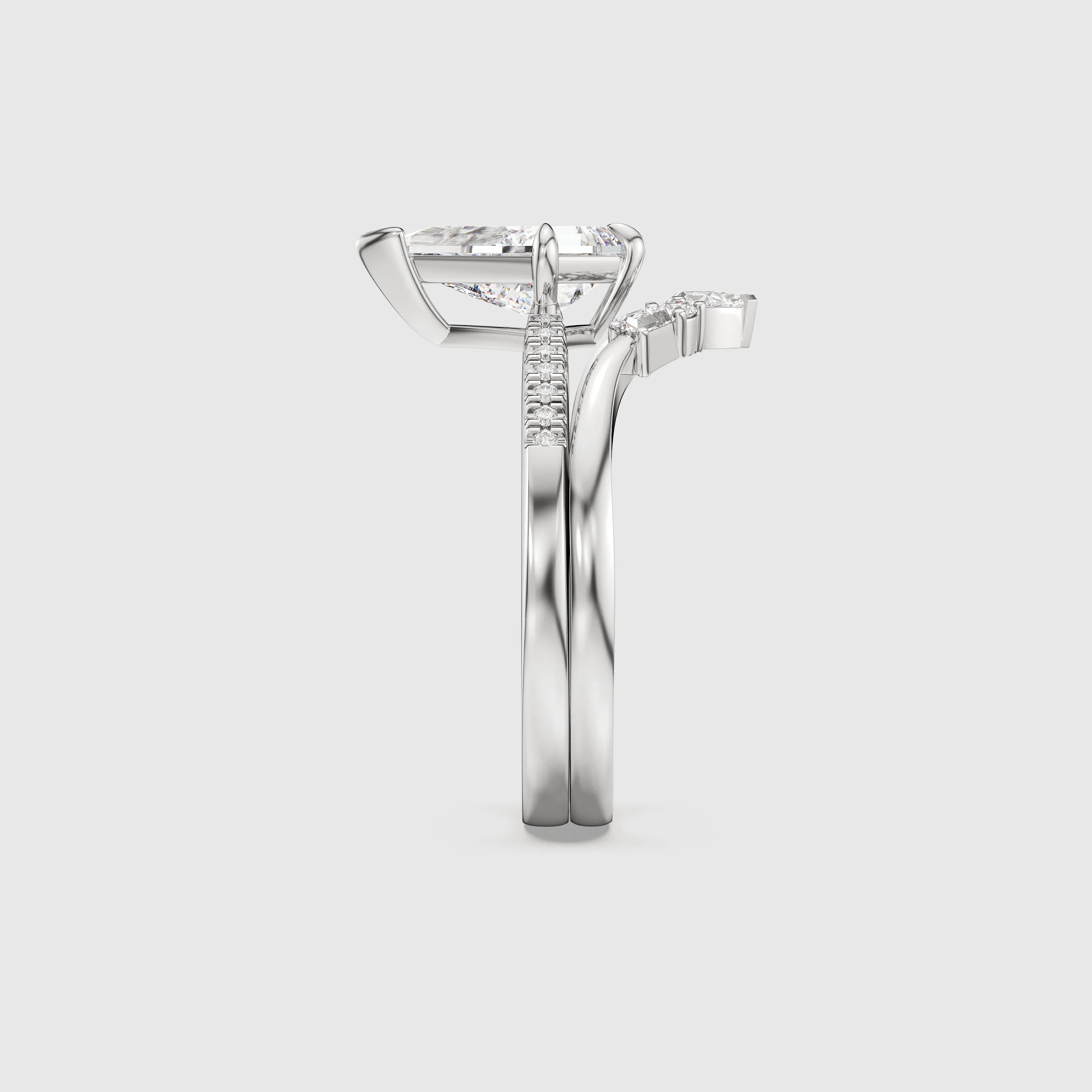 Unique Kite Diamond Ring Set with Matching Band Modern K Gold Bridal Set