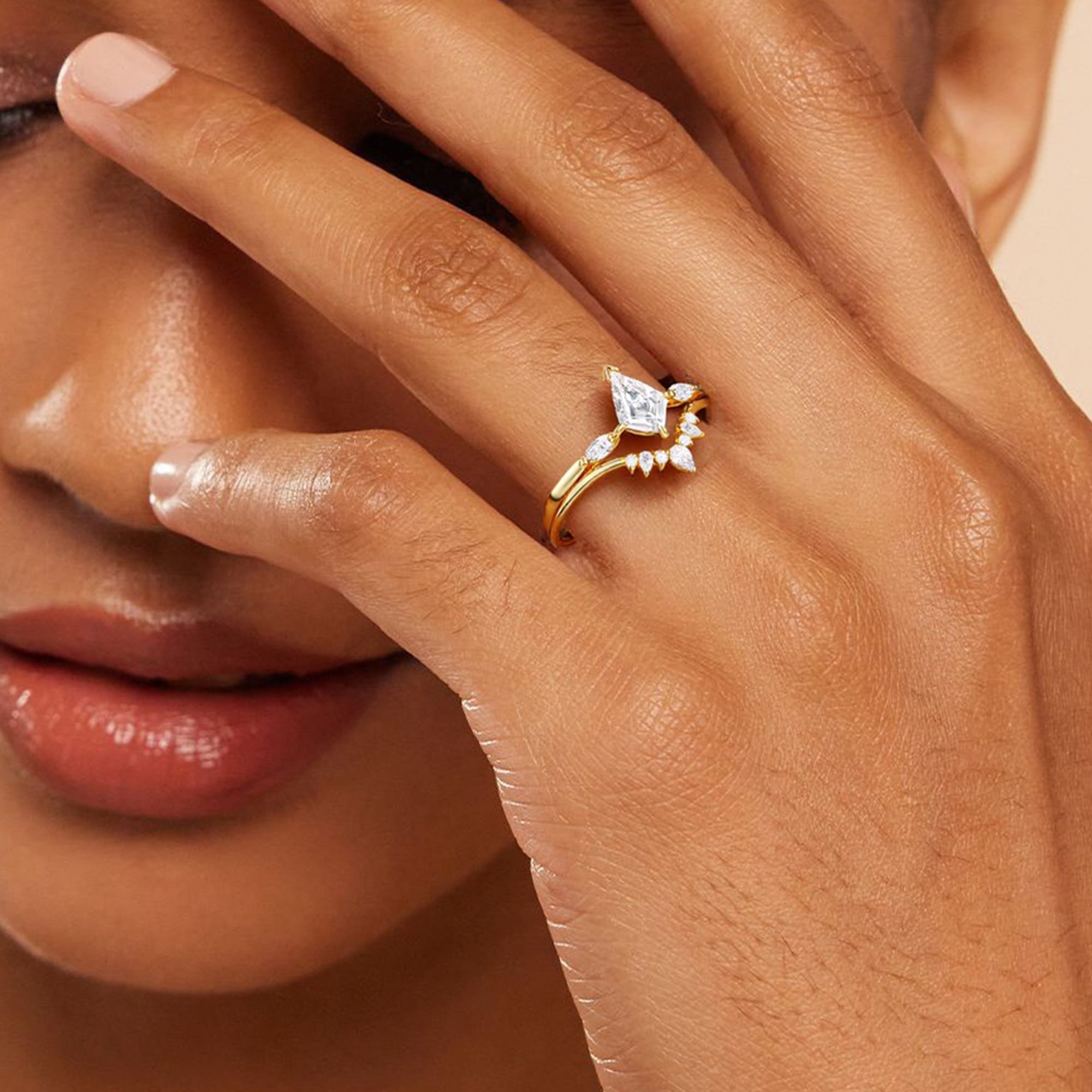 NEXUS Kite Cut Three Stone Lab Diamond Bridal Set 2PCs