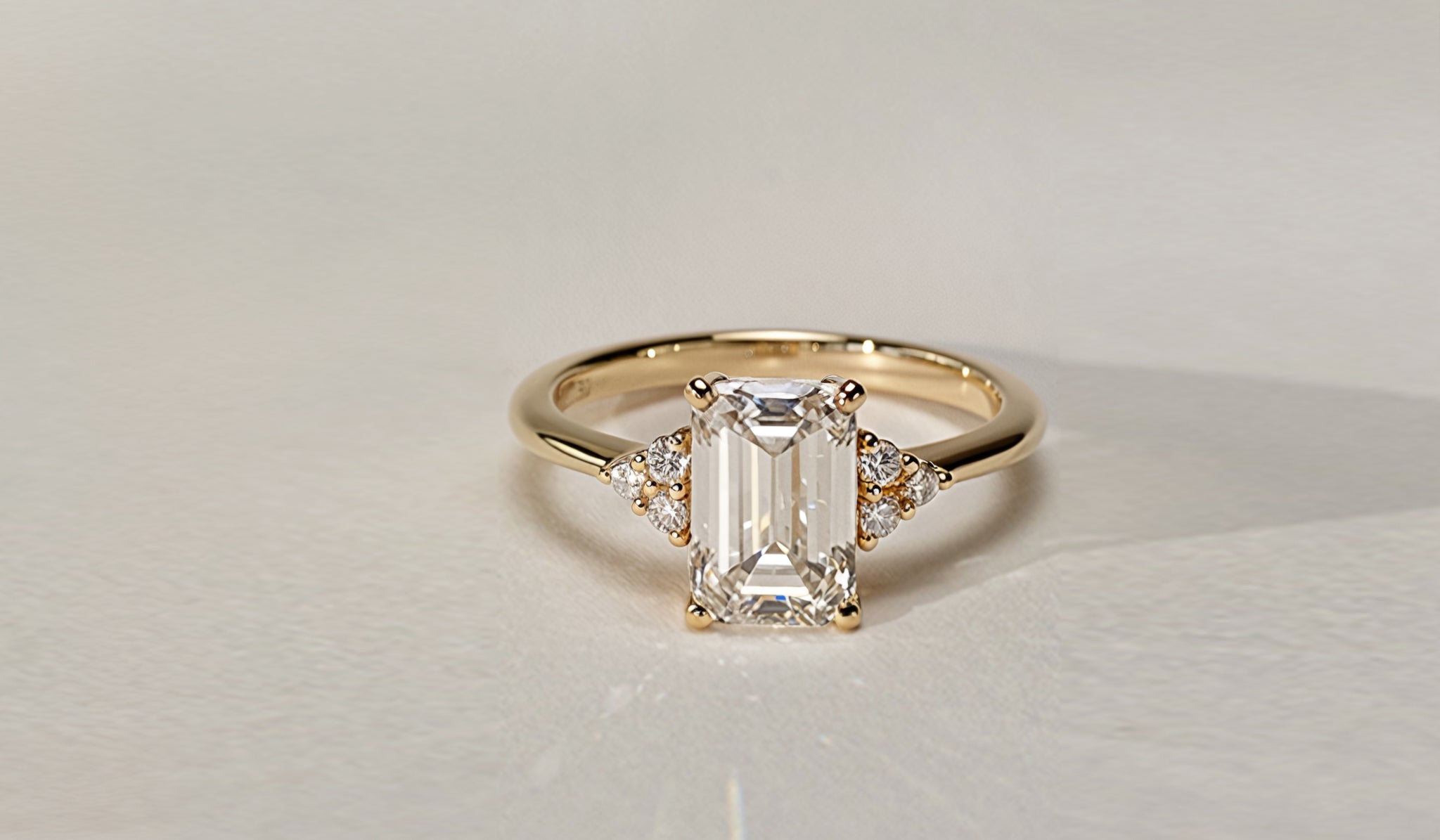 Emerald Diamond Jewelry