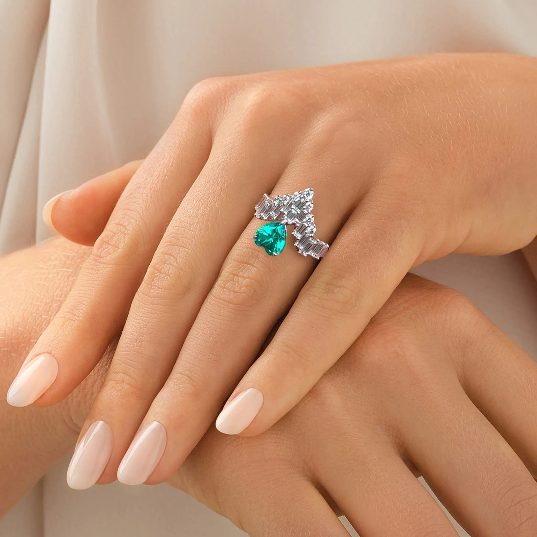 Luxury Heart-Shaped Emerald & Baguette-Cut Gemstone Ring