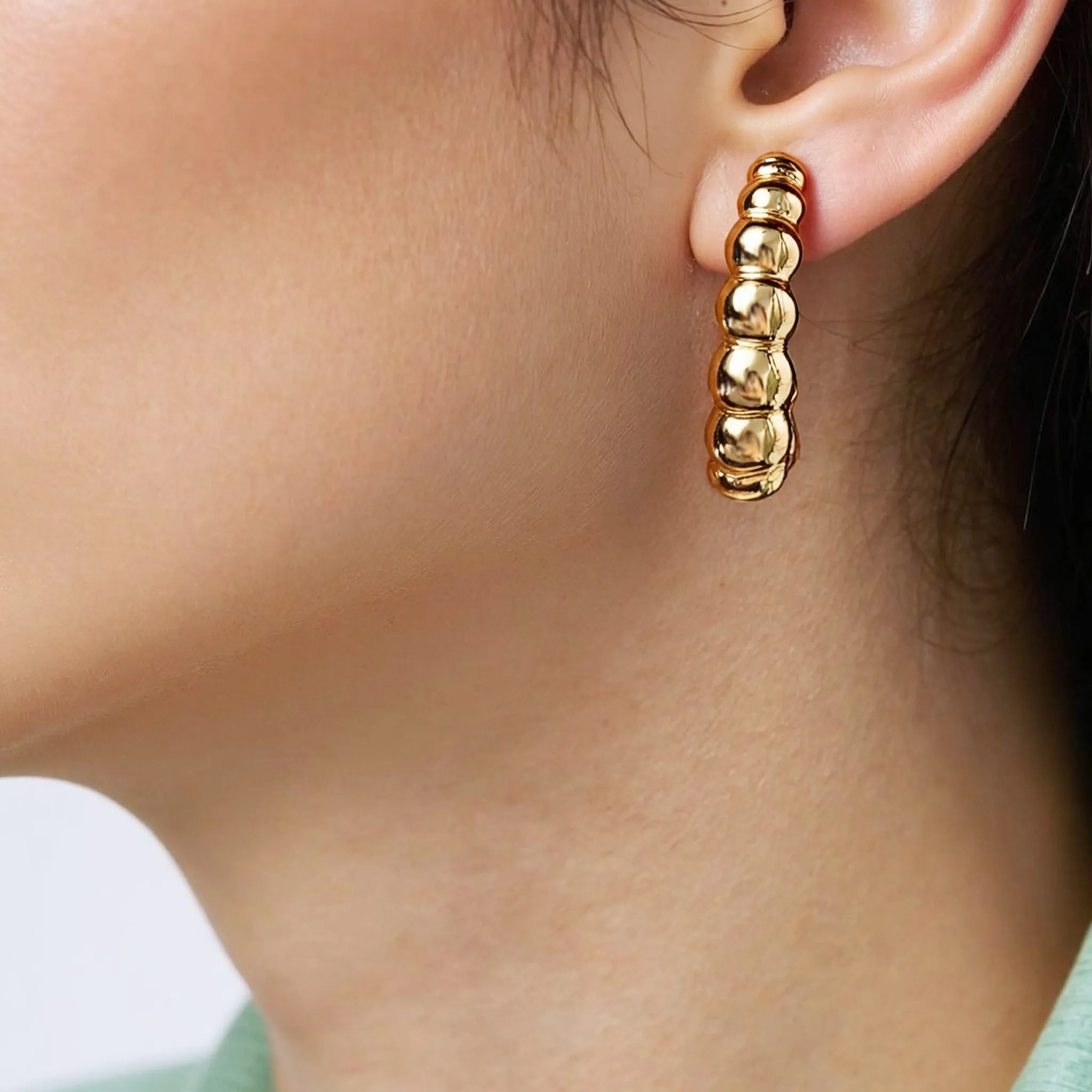 Boucles d'oreilles créoles en corde avec diamants de laboratoire