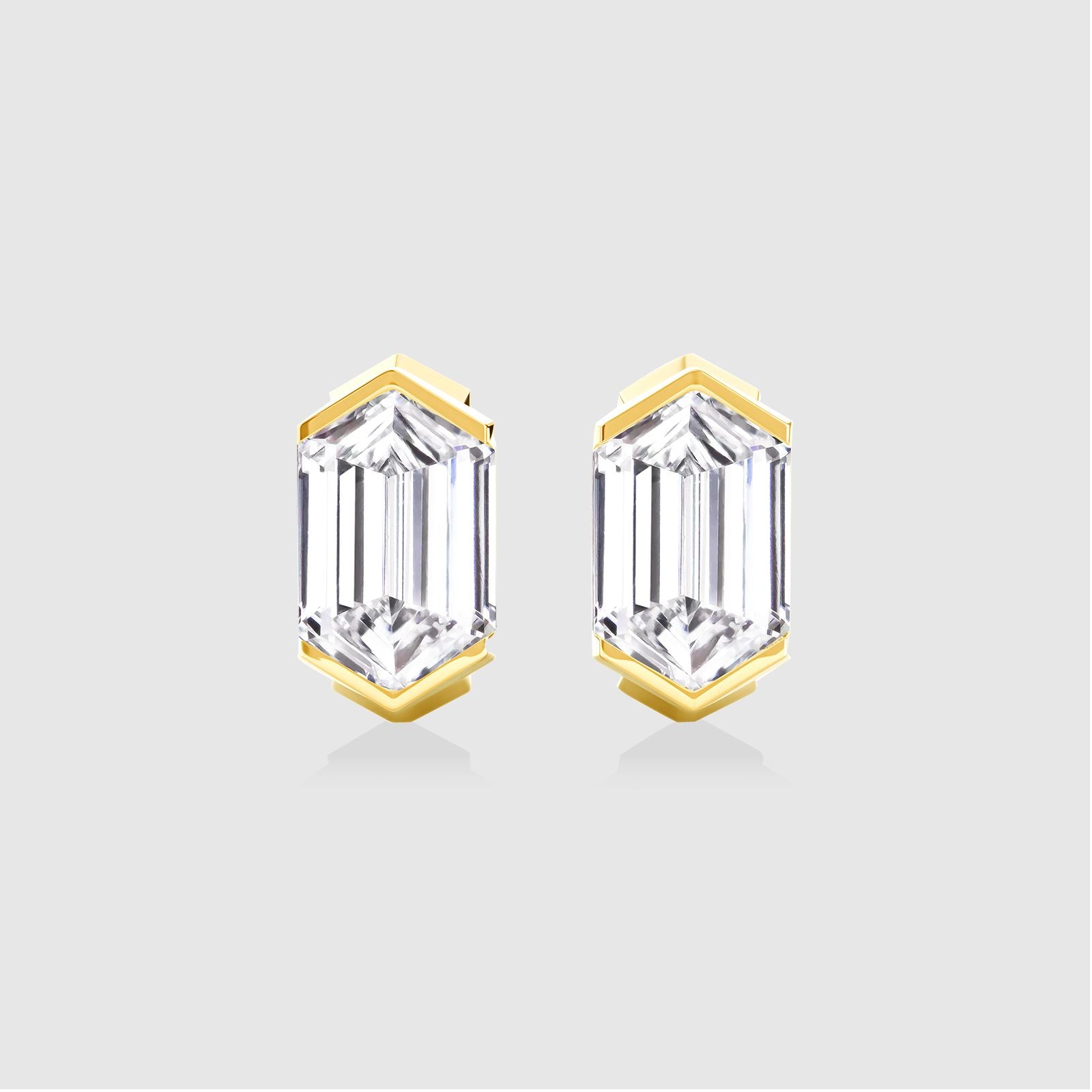 Hexagon Diamond Stud Earrings in Gold #Yellow Gold