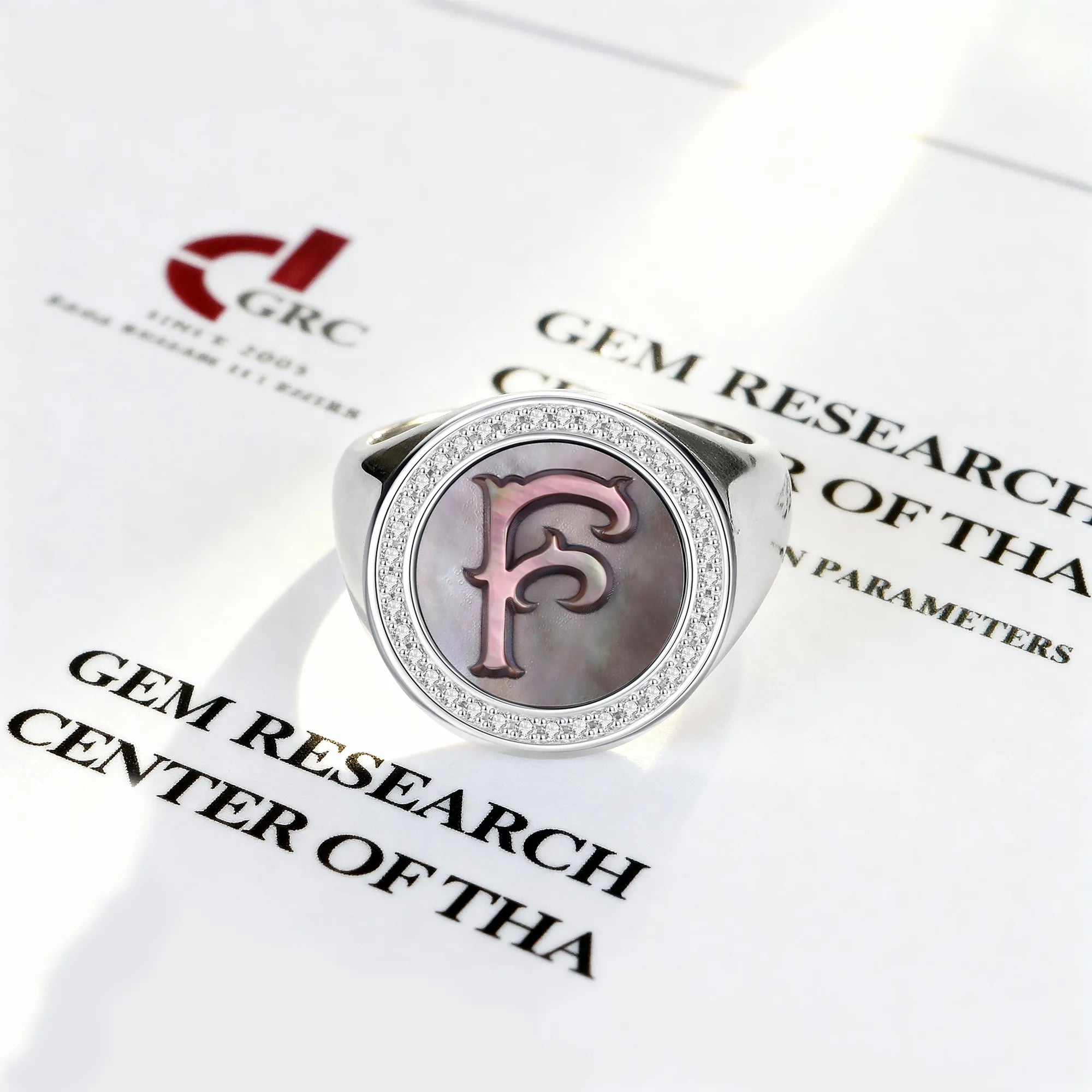 Custom Vintage Signet Alphabet Ring丨Initial F