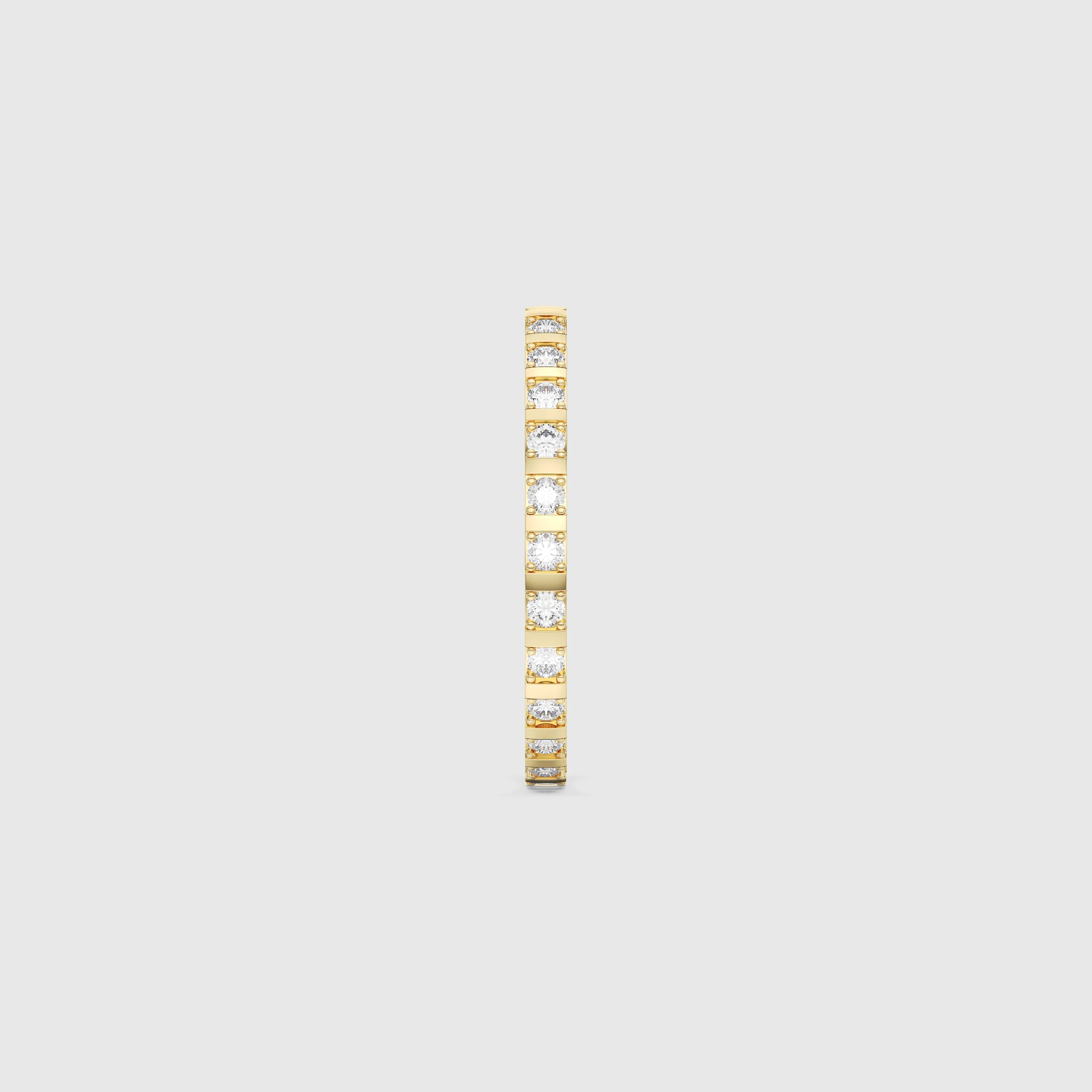 Bague minimaliste avec diamants en forme de poire et de rond