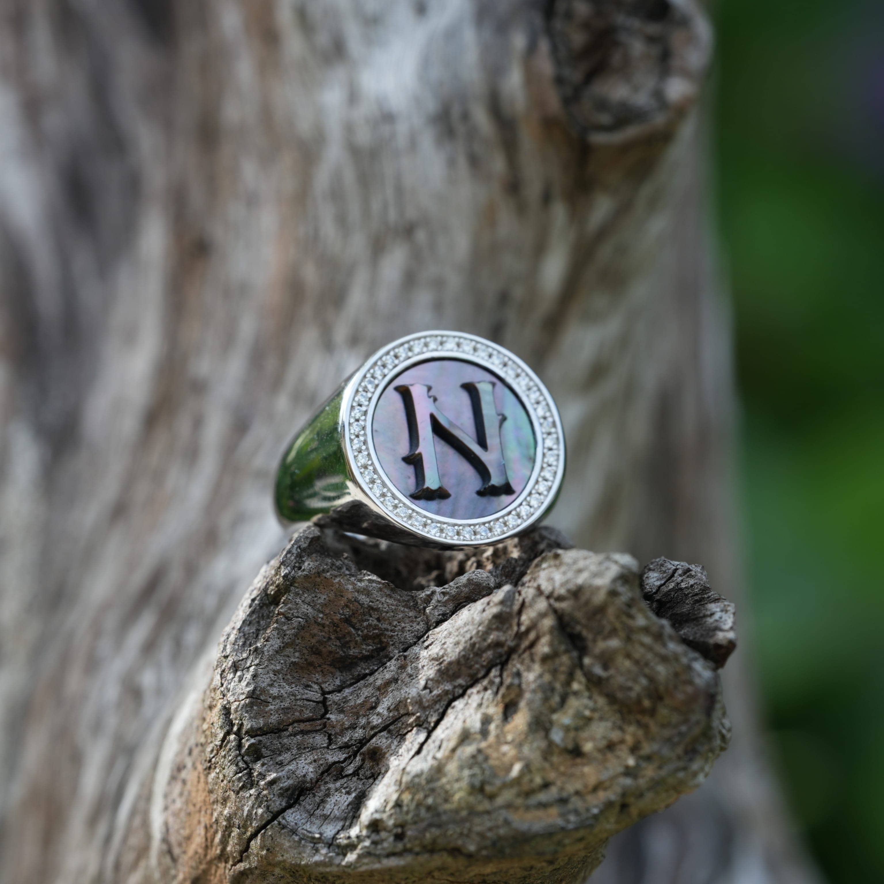 Custom Vintage Signet Alphabet Ring丨Initial N