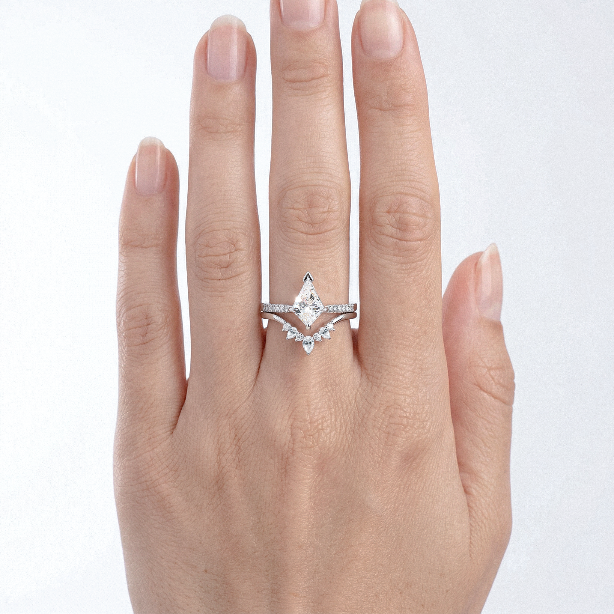 Radiant Kite Diamond V-Shaped Bridal Ring Set 2pcs