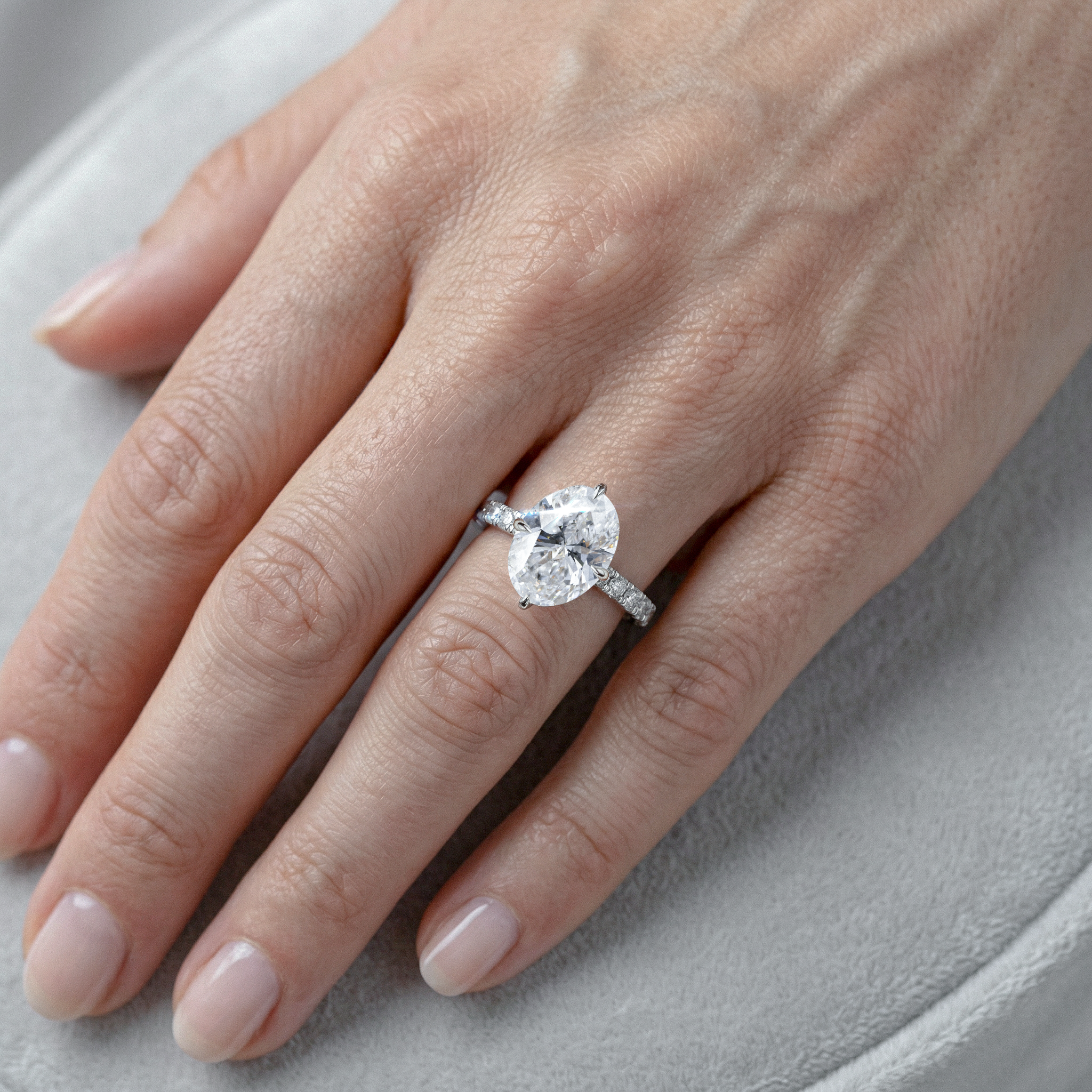Oval Cut Lab-Grown Diamond Engagement Ring with Pavé Band