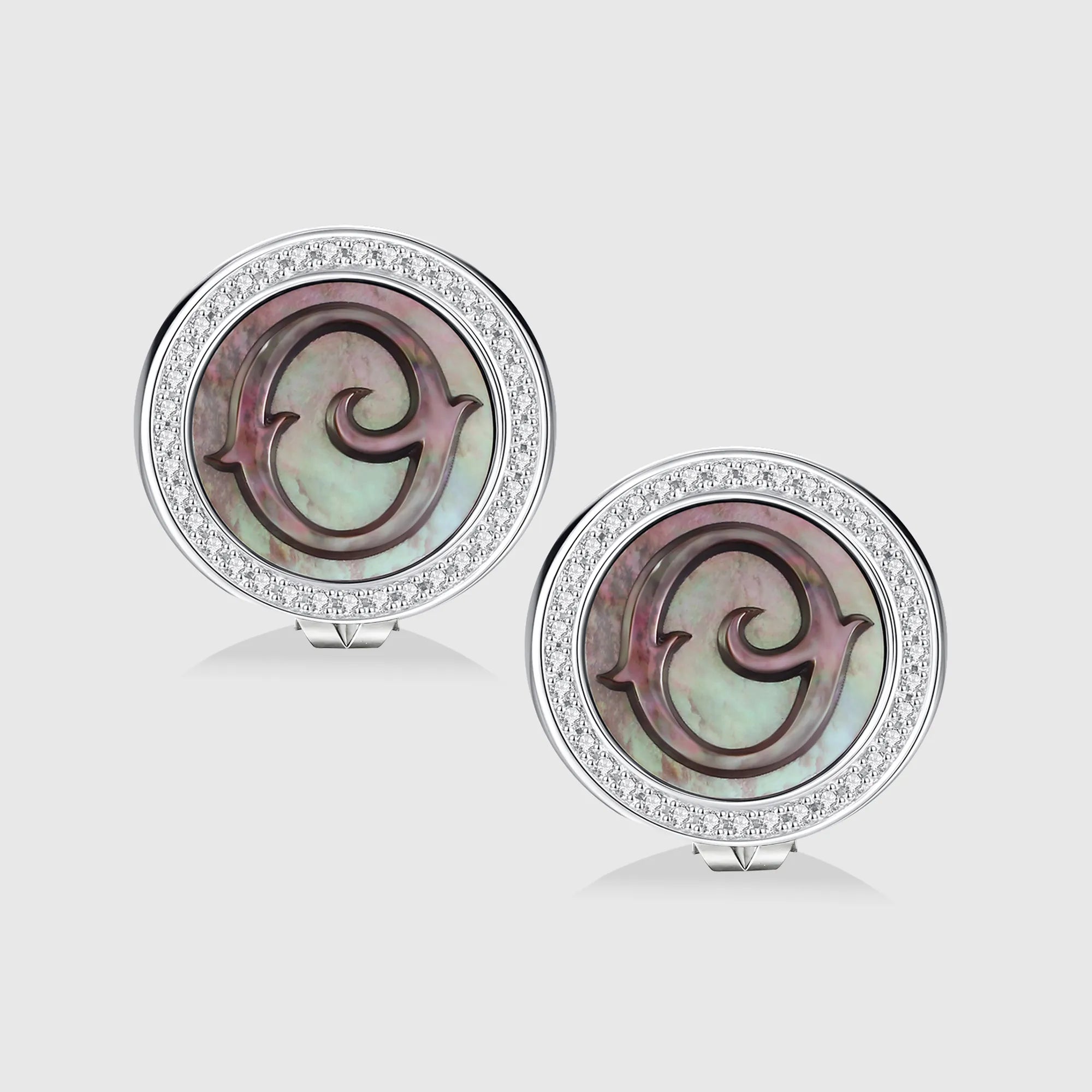 Initial O Stud Earring – Silver & Mother of Pearl