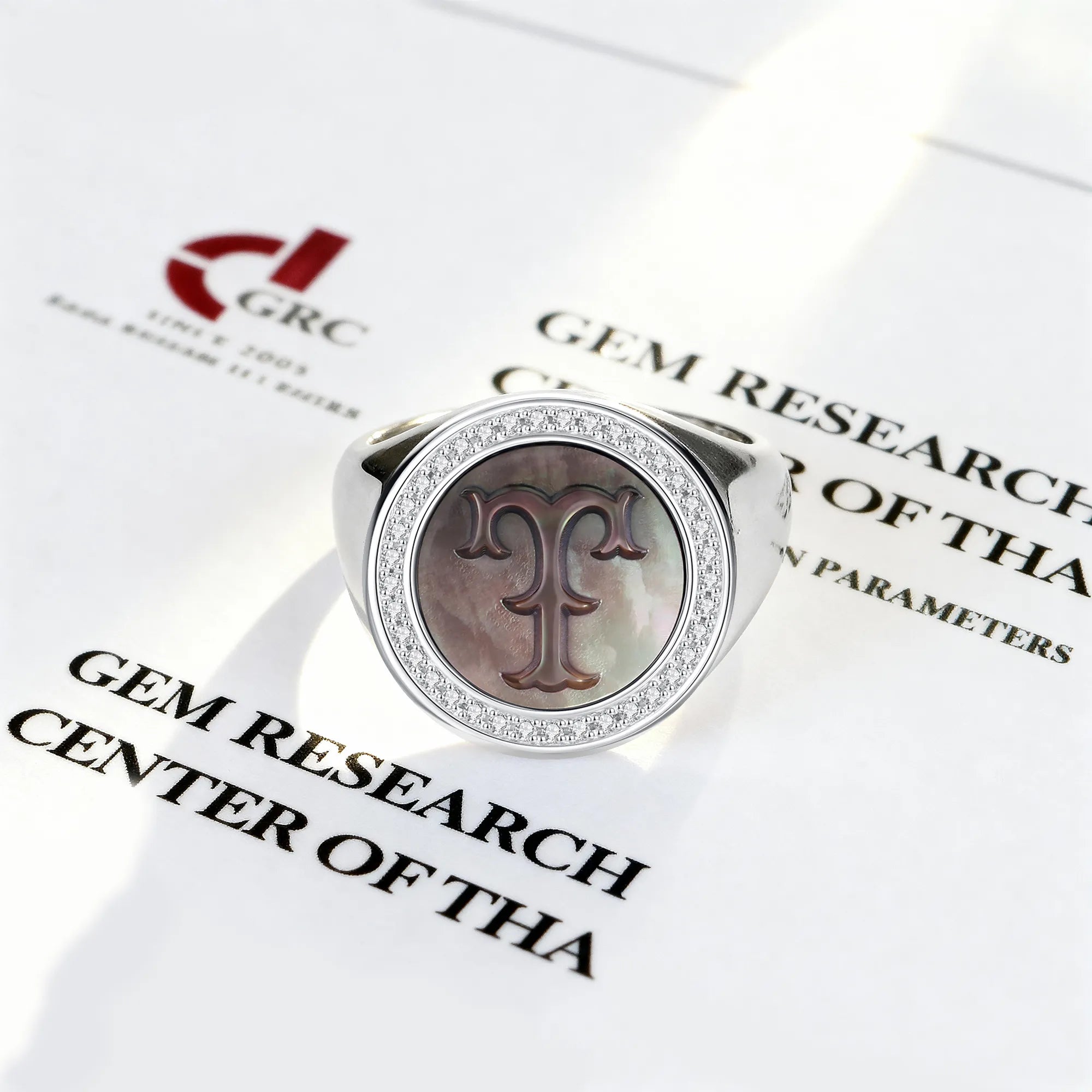 Custom Vintage Signet Alphabet Ring丨Initial T