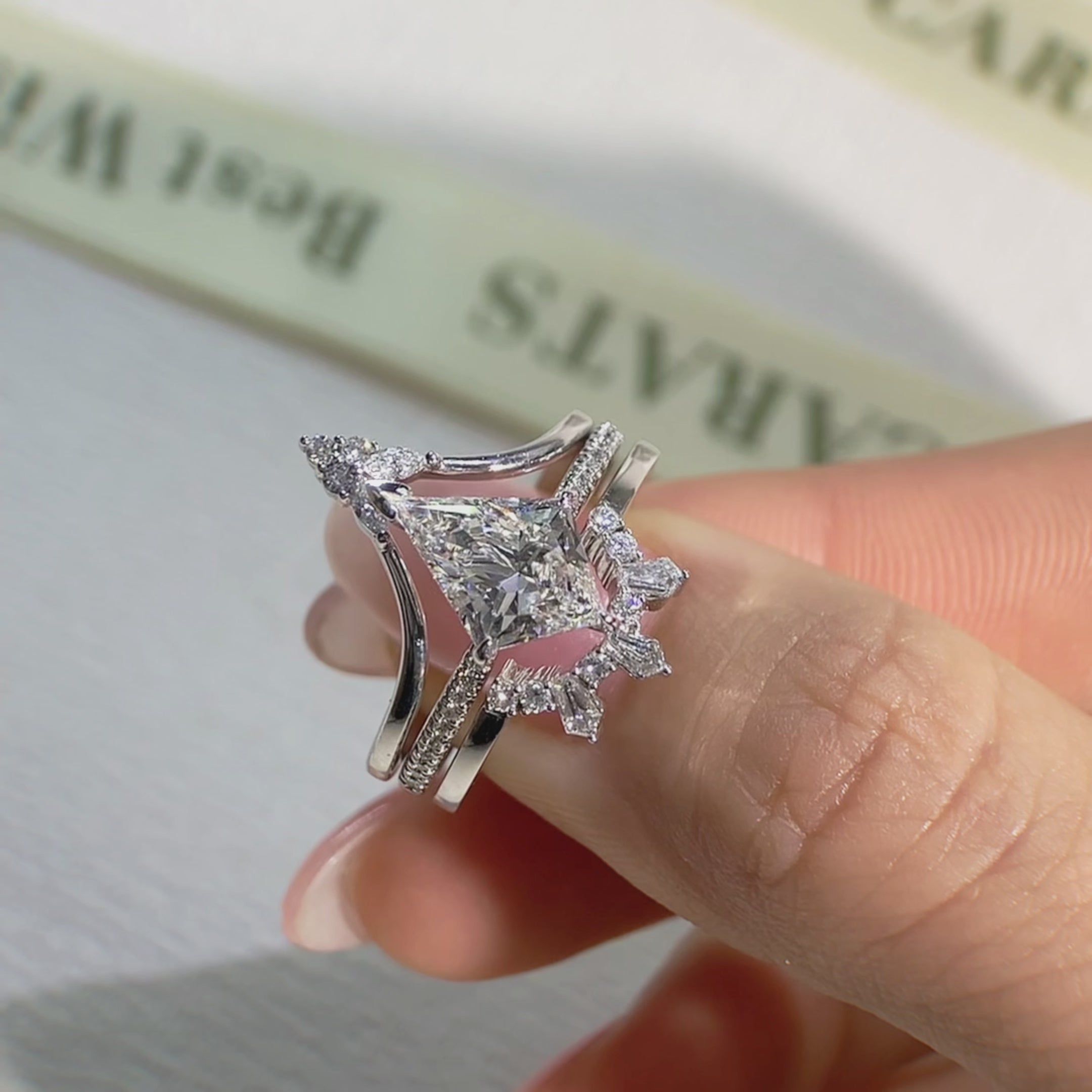 luxury kite cut diamond ring set 3pcs 
